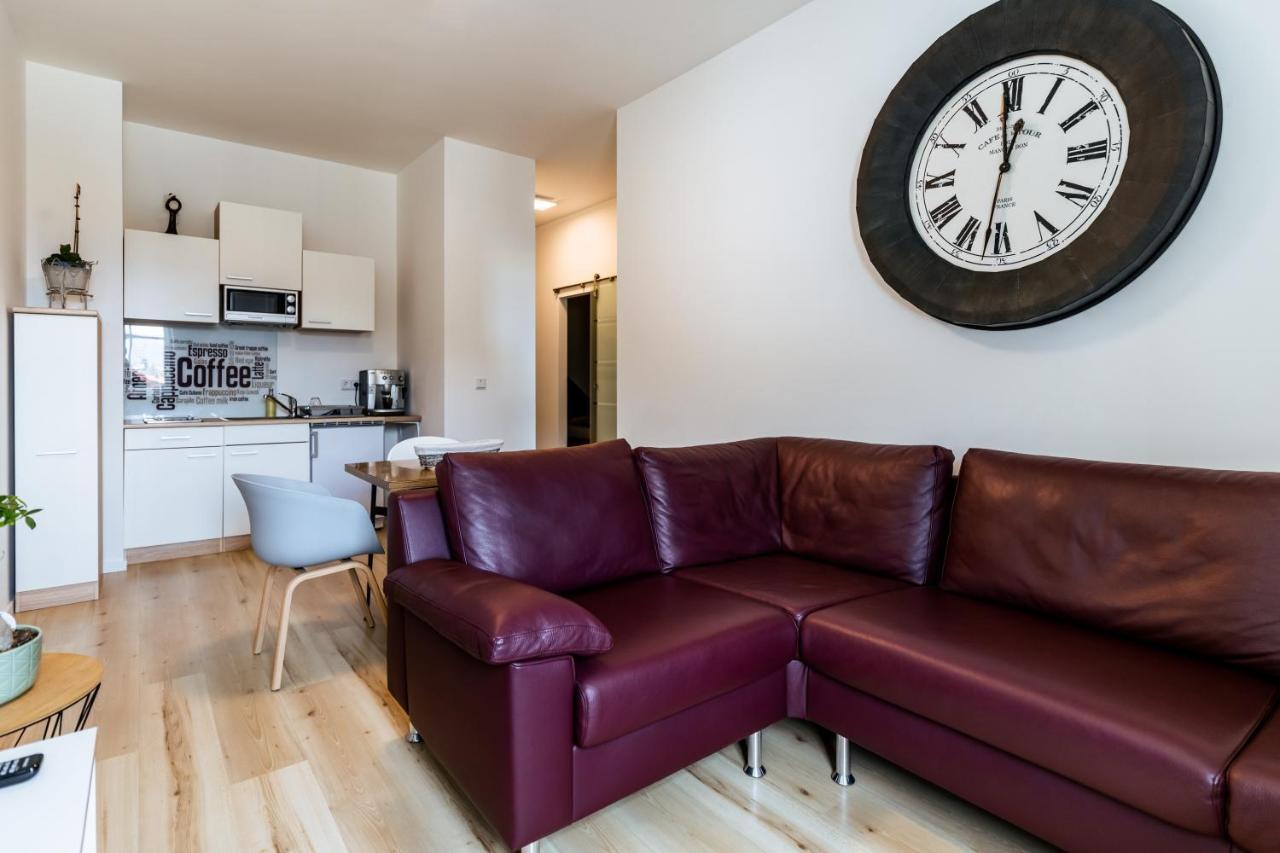 Sofia Apartment & Zimmer Sillweg Naehe Rebull Ring ฟอห์นสดอร์ฟ ภายนอก รูปภาพ