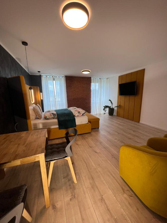 Sofia Apartment & Zimmer Sillweg Naehe Rebull Ring ฟอห์นสดอร์ฟ ภายนอก รูปภาพ