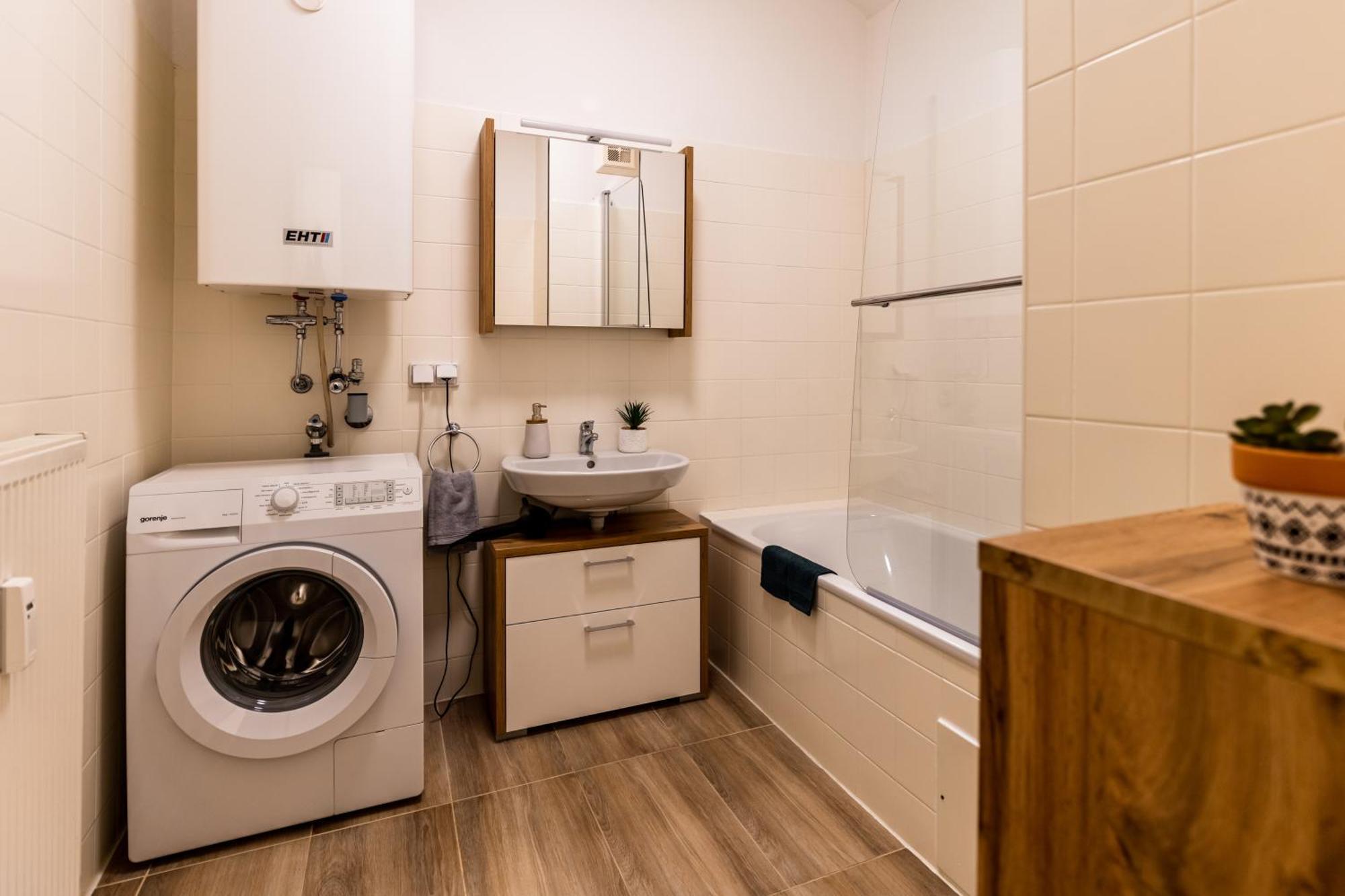 Sofia Apartment & Zimmer Sillweg Naehe Rebull Ring ฟอห์นสดอร์ฟ ห้อง รูปภาพ